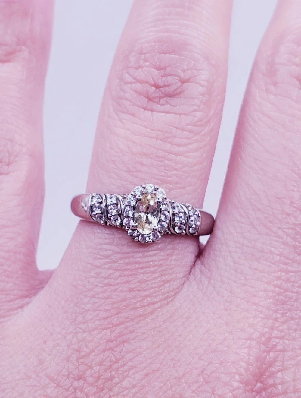 Golden Apatite & White Zircon 925 Sterling Silver Halo Ring